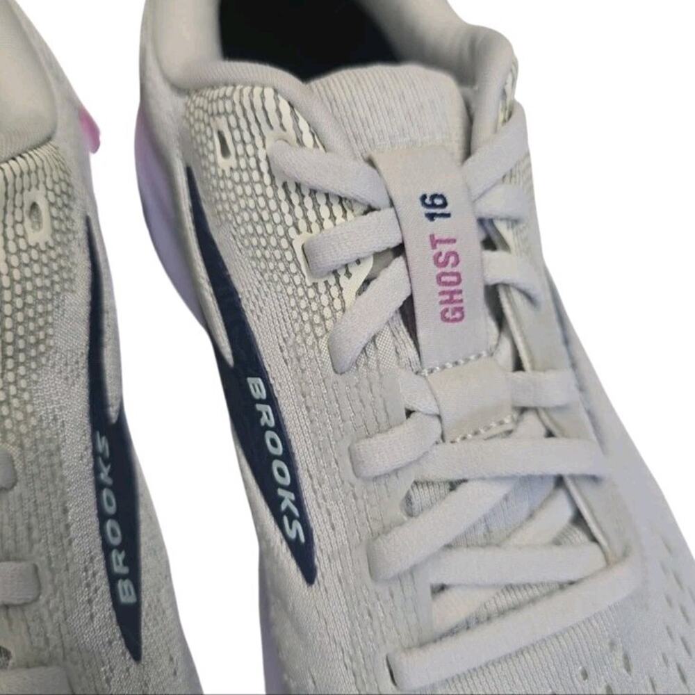 Brooks Ghost 16 Women's Running Shoes Size 9 Wide D Grey Athletic 1204071D175 - Picture 9 of 11